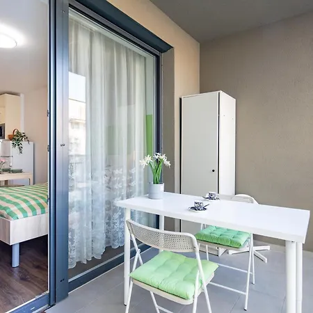 Apartmán - Balcony - New And Comfy *